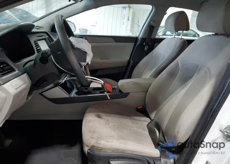 2016 Hyundai Sonata Se из США, поврежденный, VIN 5NPE24AF4GH276768